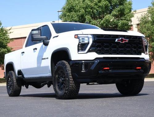 2025 Chevrolet Silverado 2500 4WD Crew Cab Standard Bed ZR2