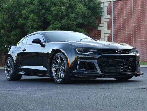 Black 2023 Chevrolet Camaro ZL1