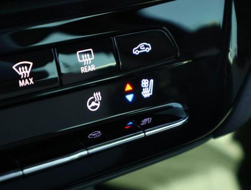 2023 Chevrolet Bolt EUV FWD Premier