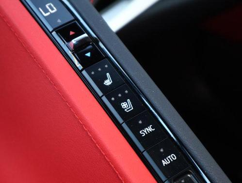 2023 Chevrolet Corvette Stingray w/2LT