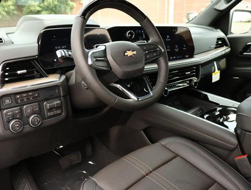 2025 Chevrolet Suburban 4WD High Country
