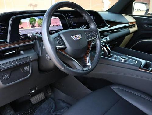 2022 Cadillac Escalade Luxury