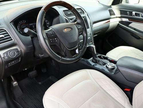 2018 Ford Explorer Platinum