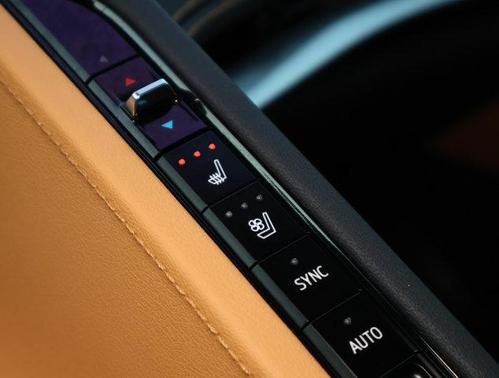 2023 Chevrolet Corvette Stingray w/2LT