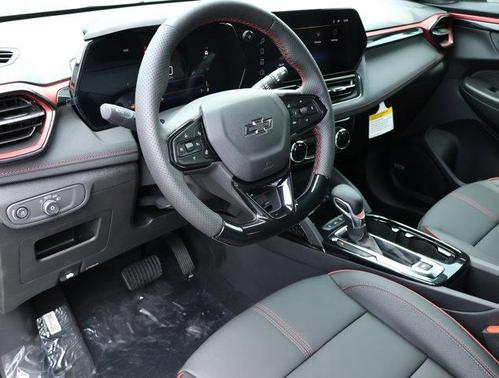 Sterling Gray Metallic 2026 Chevrolet Trailblazer RS