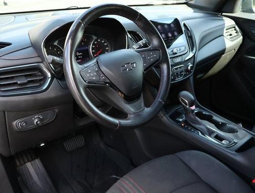 2022 Chevrolet Equinox FWD RS