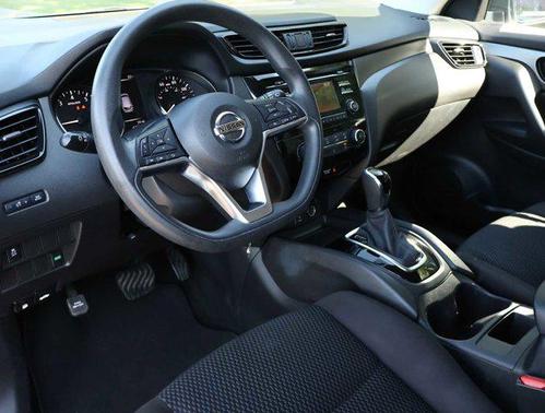 2018 Nissan Rogue Sport S