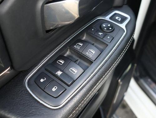 2020 RAM 2500 Limited Crew Cab 4X4 6'4' Box