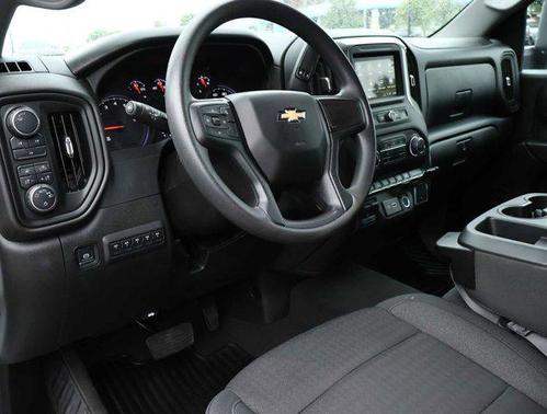 2024 Chevrolet Silverado 2500 Custom