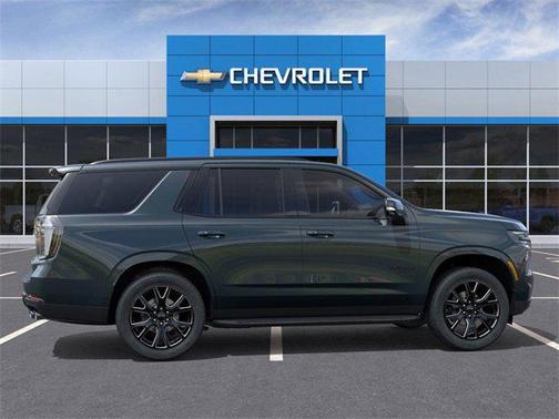 2025 Chevrolet Tahoe 4WD RST