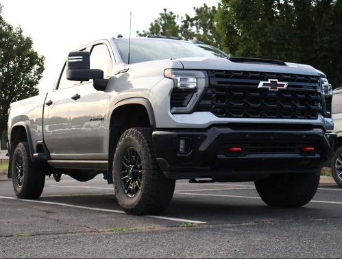 Sterling Gray Metallic 2025 Chevrolet Silverado 2500 4WD Crew Cab Standard Bed ZR2