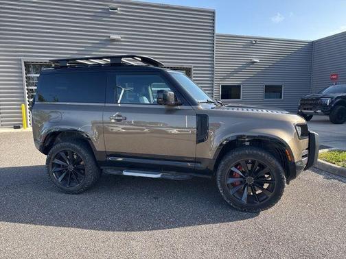 Gondwana Stone Metallic 2021 Land Rover Defender 90 X