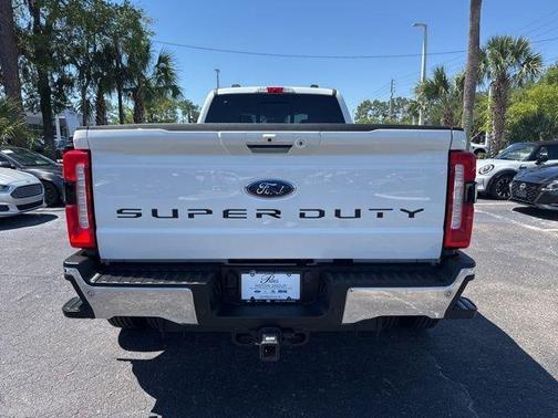 White 2023 Ford F-450 Lariat