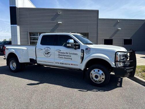 White 2023 Ford F-450 Lariat