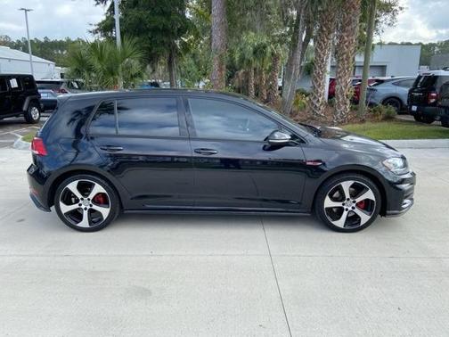 2018 Volkswagen Golf GTI 2.0T S 4-Door