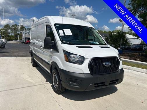 2025 Ford Transit-250 148 WB Medium Roof Cargo