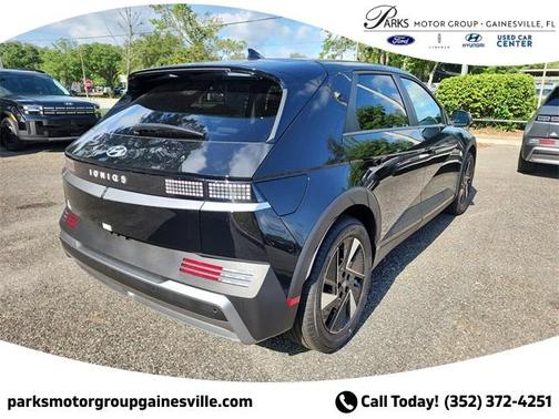 2025 Hyundai IONIQ 5 SE