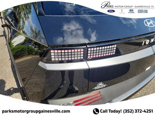 2025 Hyundai IONIQ 5 SE