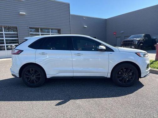 Star White 2021 Ford Edge ST Line
