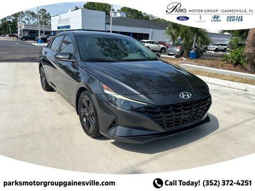 Portofino Gray 2022 Hyundai ELANTRA SEL