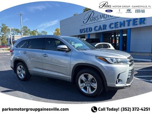 2017 Toyota Highlander Limited