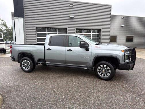 Sterling Gray Metallic 2024 Chevrolet Silverado 2500 Custom