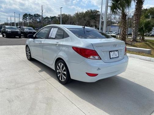 2017 Hyundai Accent Value Edition