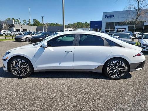 2025 Hyundai IONIQ 6 SEL