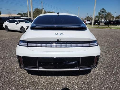 2025 Hyundai IONIQ 6 SEL