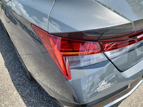 2025 Hyundai ELANTRA HEV Limited