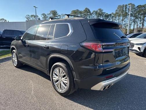 2024 GMC Acadia Elevation