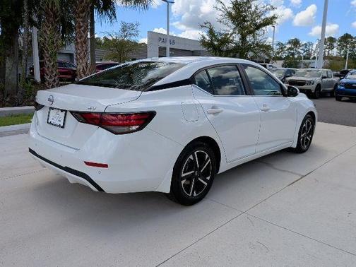 Aspen White 2024 Nissan Sentra SV