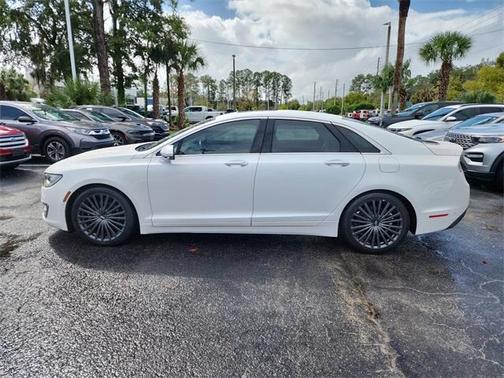 2017 Lincoln MKZ Reserve