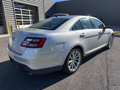 2013 Ford Taurus Limited