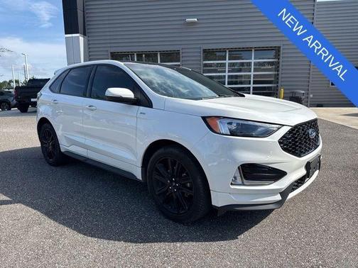 White Metallic 2020 Ford Edge ST Line
