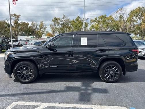 2024 Toyota Sequoia Platinum