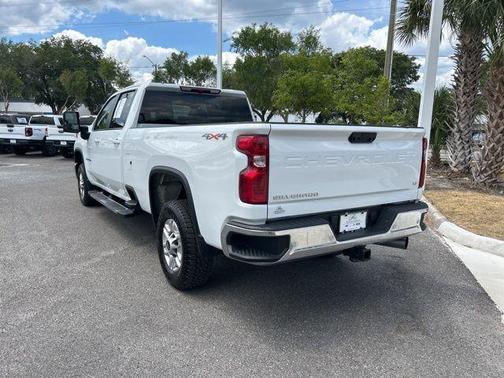 Summit White 2025 Chevrolet Silverado 2500 LT