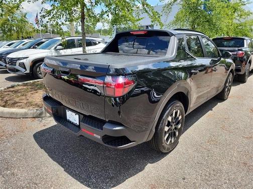 2025 Hyundai SANTA CRUZ SEL Activity