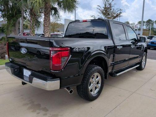 Agate Black Metallic 2025 Ford F-150 XLT