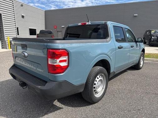 2023 Ford Maverick XL