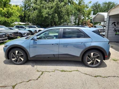 2025 Hyundai IONIQ 5 SEL