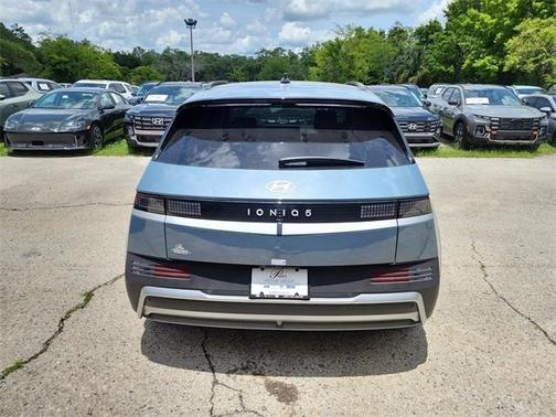 2025 Hyundai IONIQ 5 SEL
