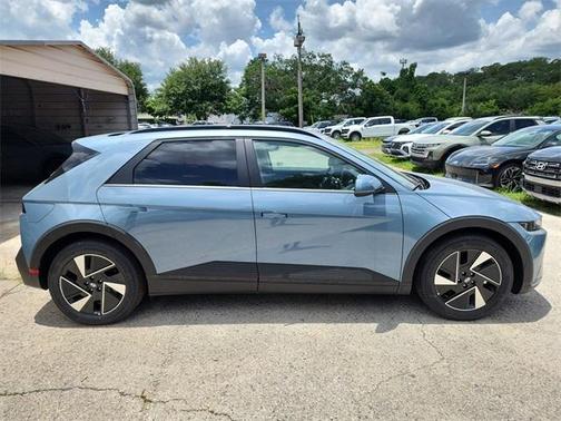 2025 Hyundai IONIQ 5 SEL