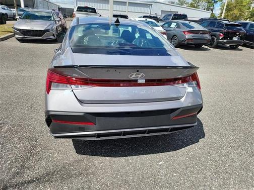 2025 Hyundai ELANTRA HEV SEL Sport