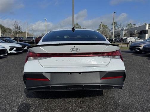 2025 Hyundai ELANTRA HEV SEL Sport