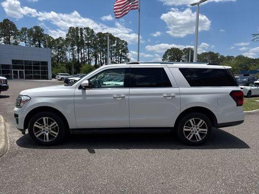 Oxford White 2024 Ford Expedition Max Limited