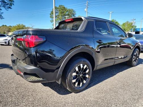 2025 Hyundai SANTA CRUZ SEL Activity