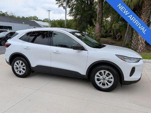 Oxford White 2024 Ford Escape Active