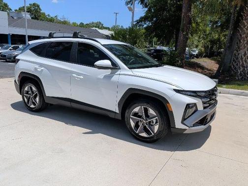 White Pearl 2026 Hyundai TUCSON SEL