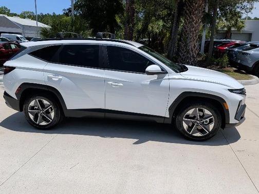 White Pearl 2026 Hyundai TUCSON SEL